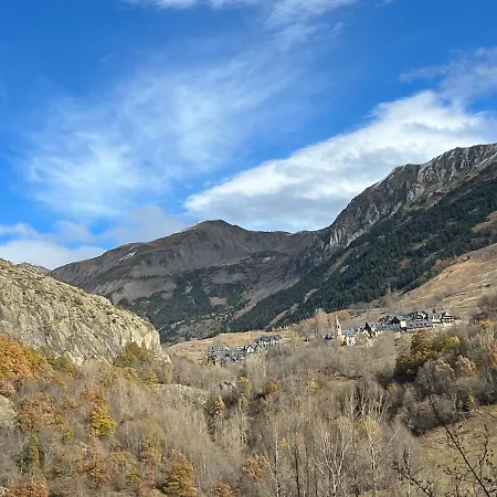 Casa Esquí En Pueblo Junto A Baqueira Beret Bagergue
