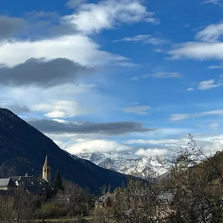 Casa Esquí En Pueblo Junto A Baqueira Beret