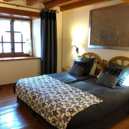Casa De Piedra Con Encanto En El Bonito Pueblo De * Bagergue